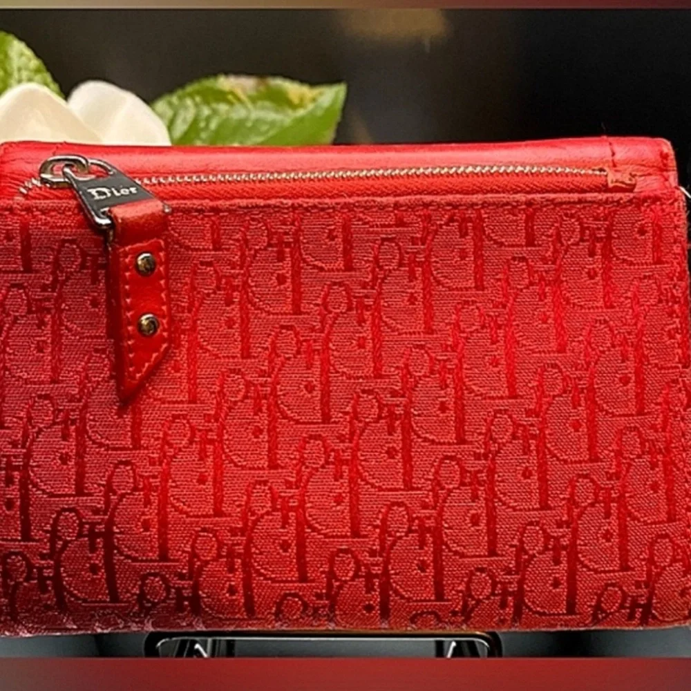 Beautiful Christian Dior Red Wallet !!